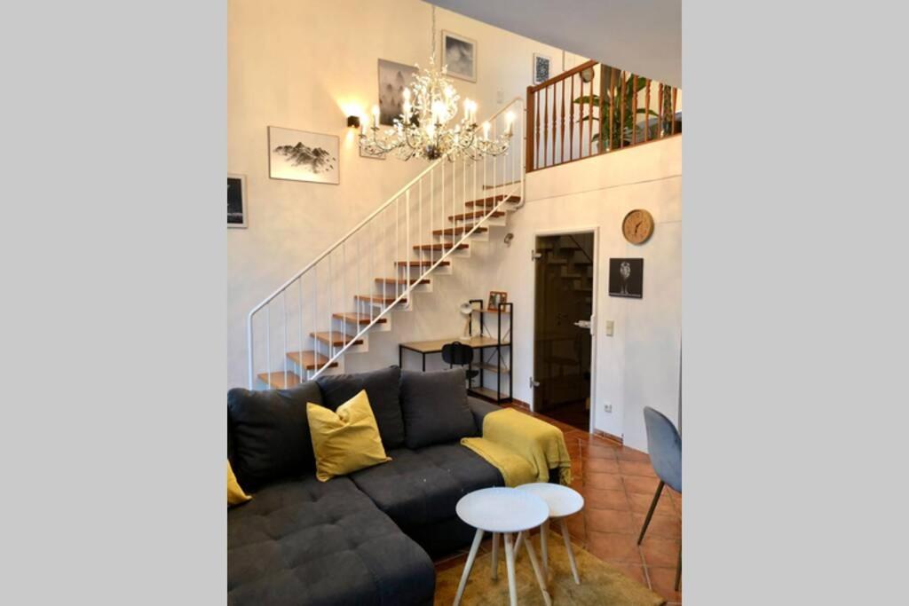 Apartment Zum Goldenen Loewen Inkl. Parkplatz & Wlan Erfurt Exterior photo