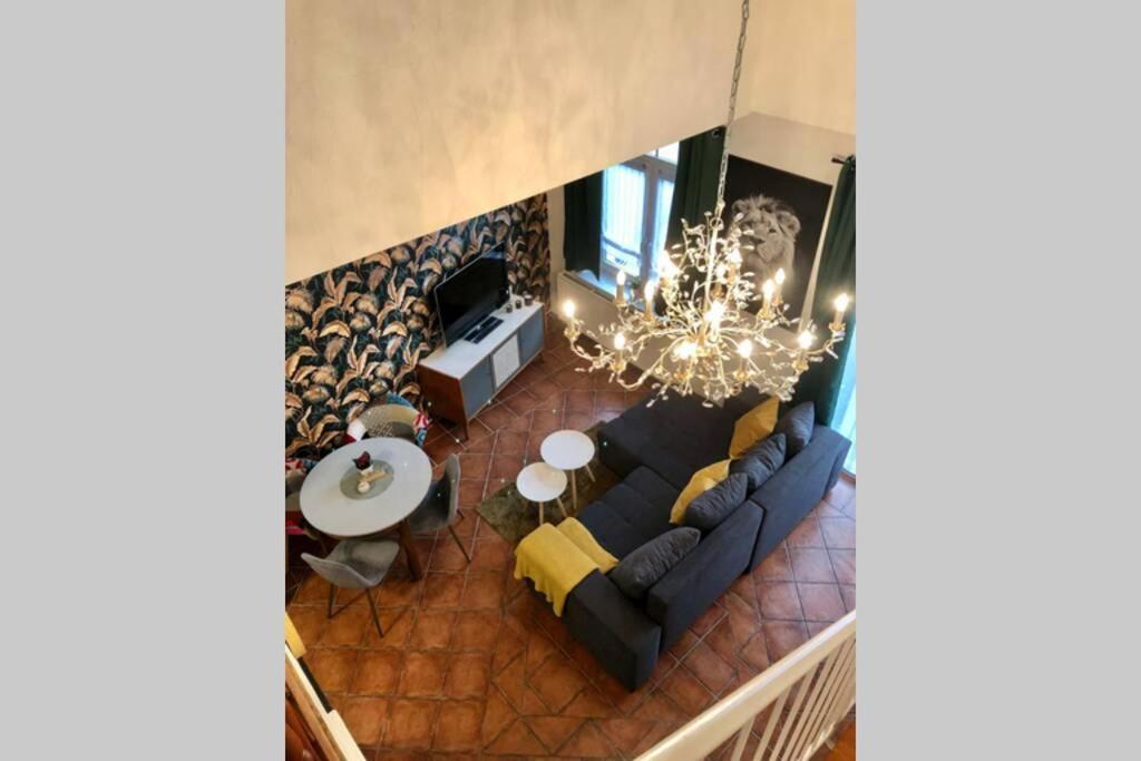 Apartment Zum Goldenen Loewen Inkl. Parkplatz & Wlan Erfurt Exterior photo